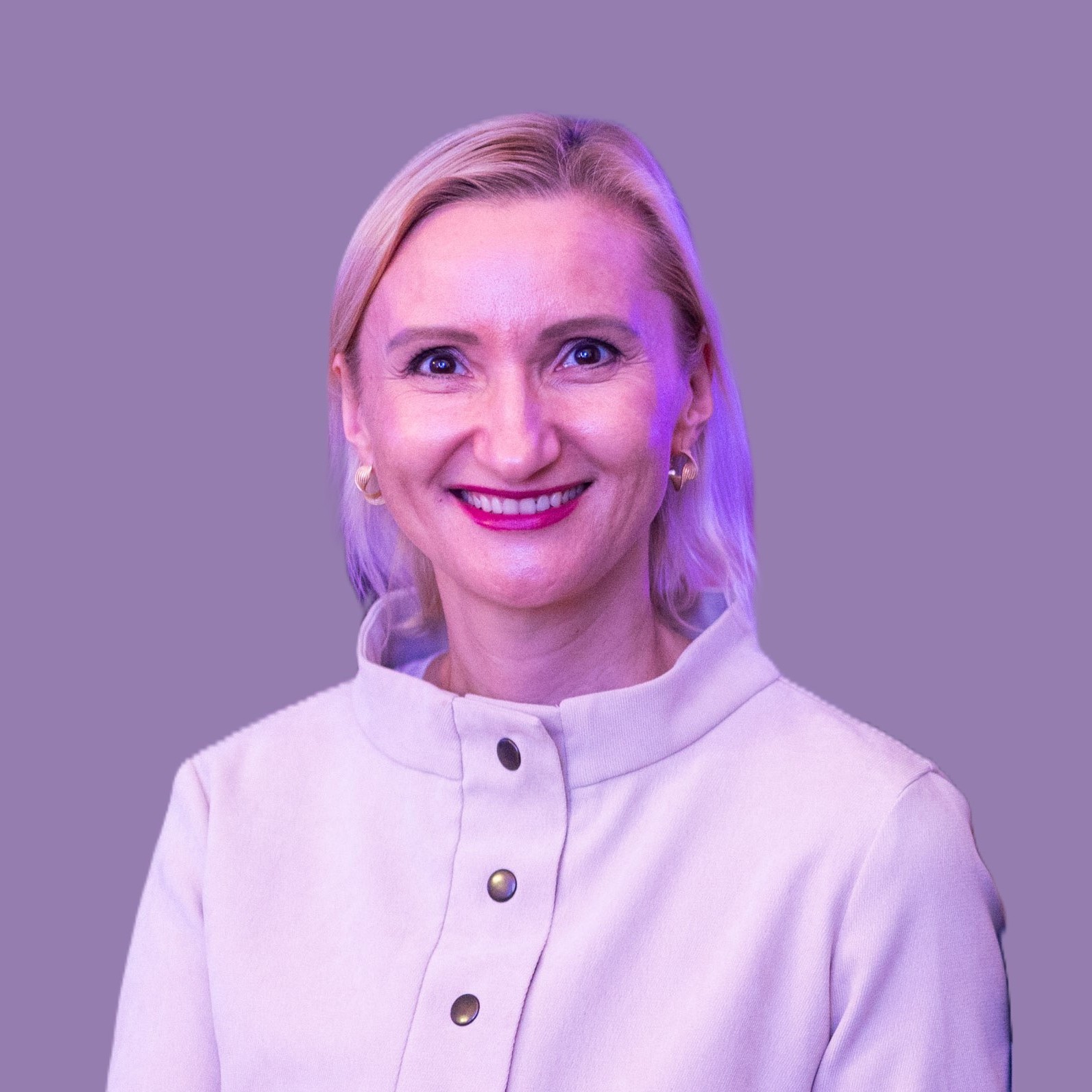 Jūratė Mizarė — Freelance CMO